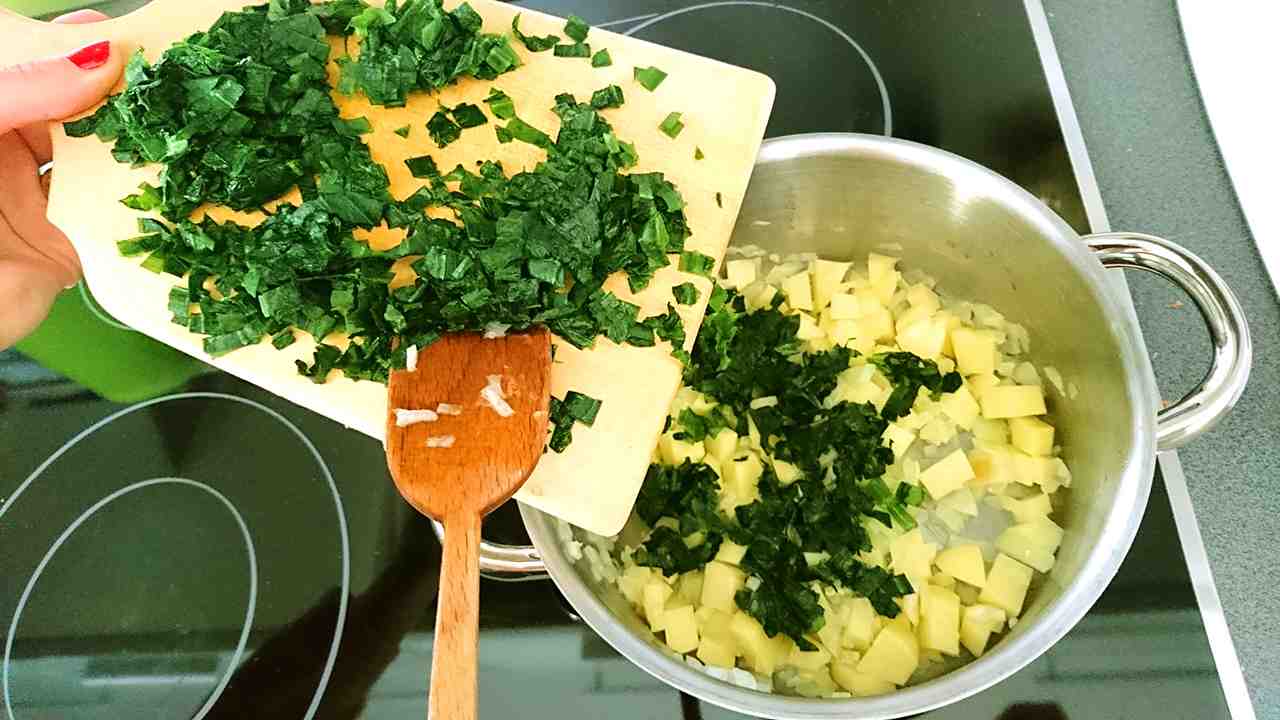 Medvedí cesnak na polievku