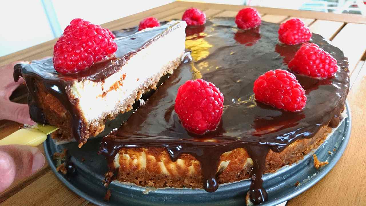 Cheesecake s tvarohom a malinami