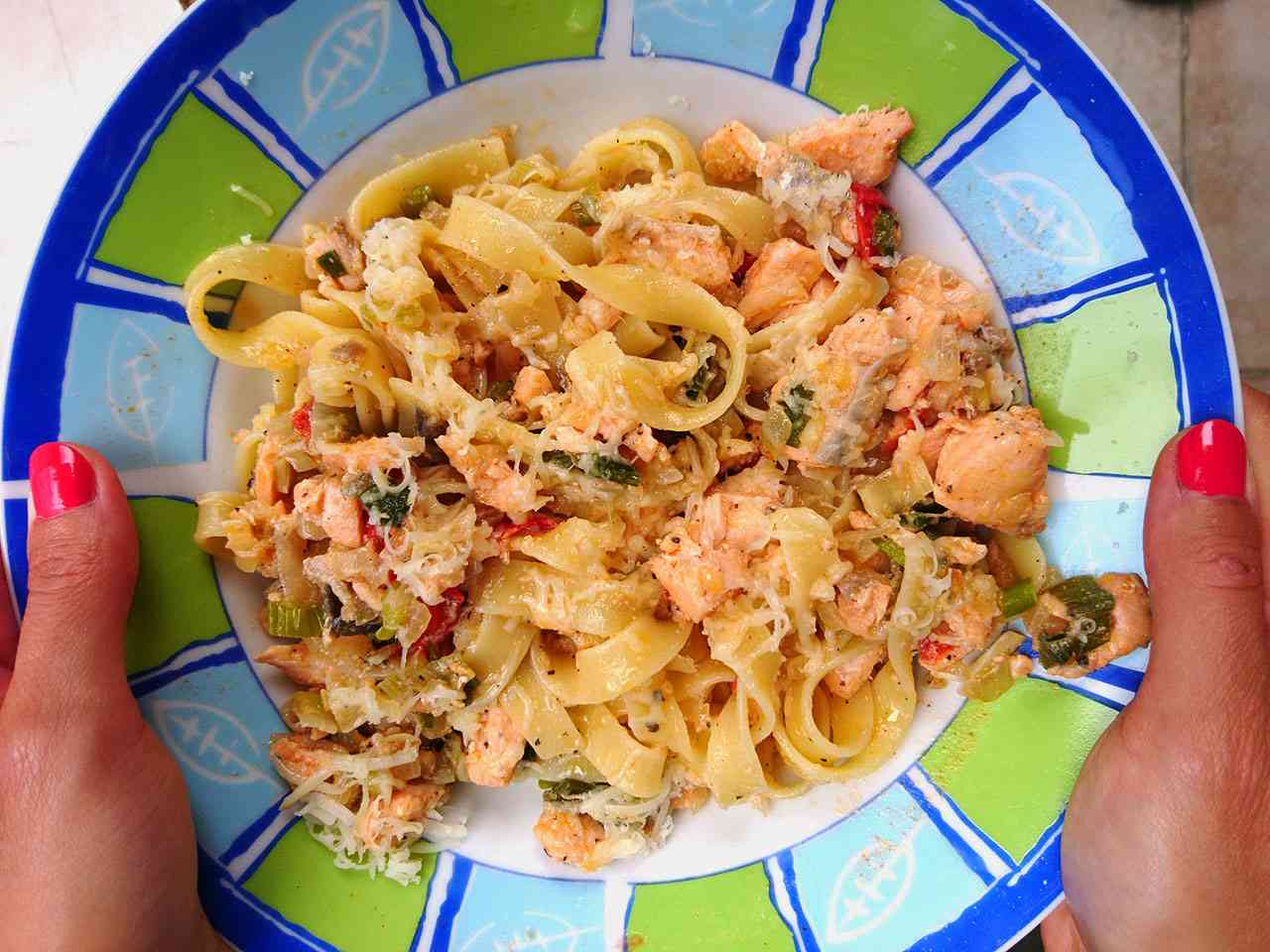 Cestoviny s lososom a cuketou