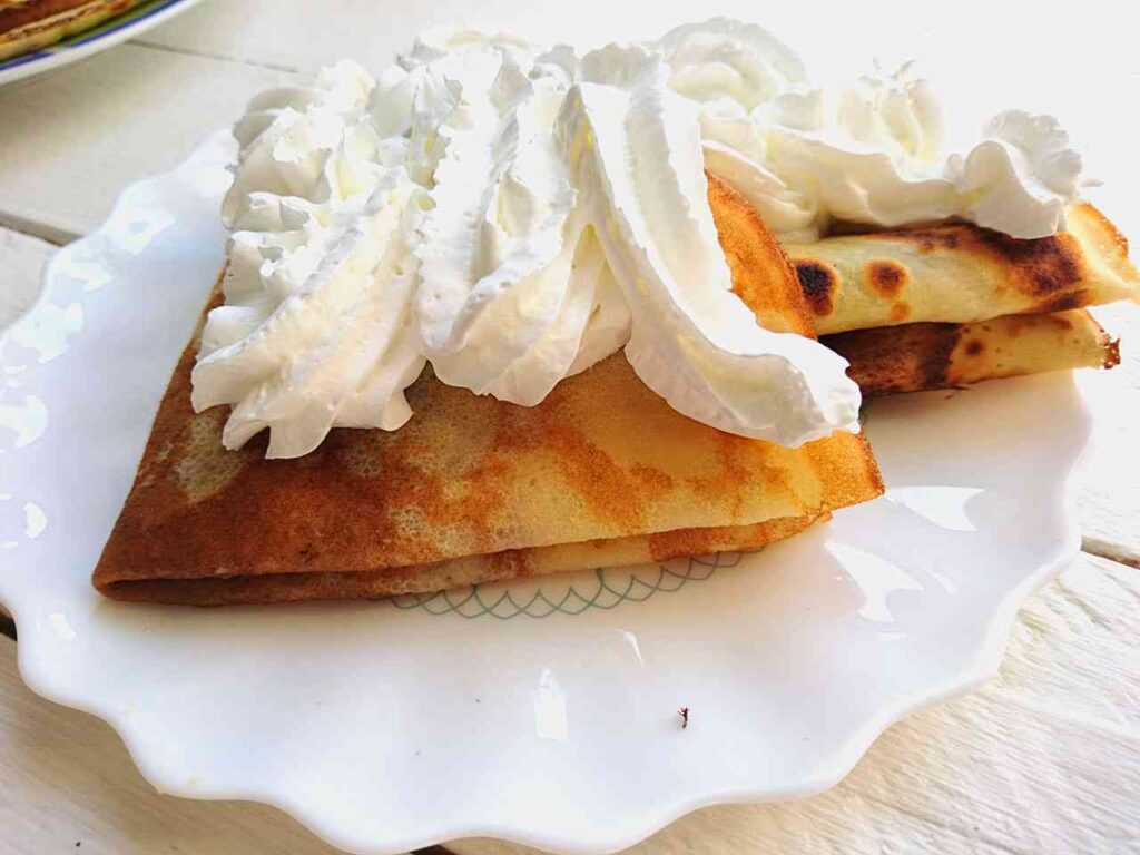 palacinky 321 so šľahačkou