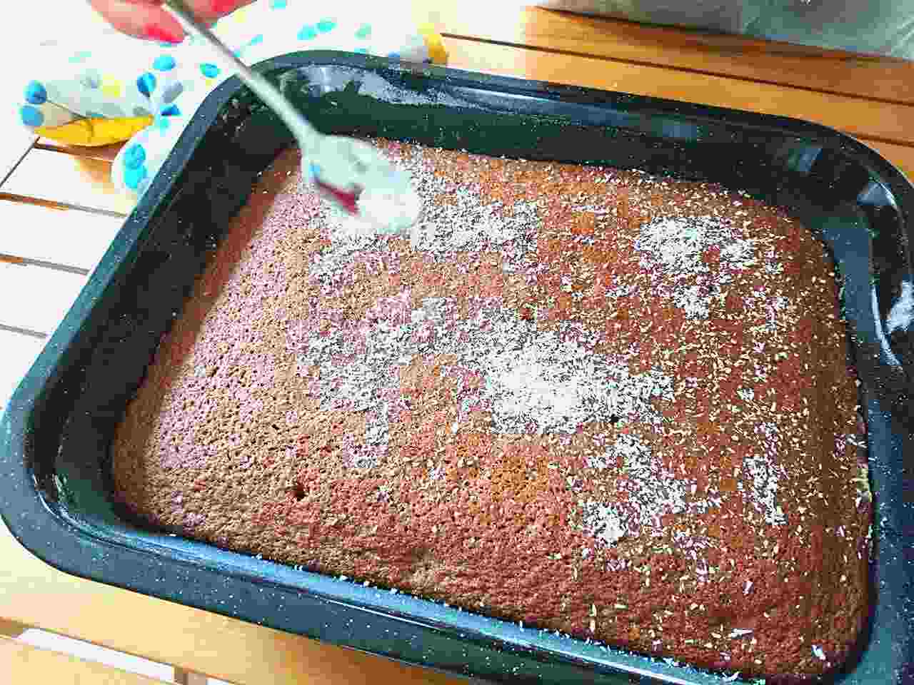 Cuketový koláč s kokosom